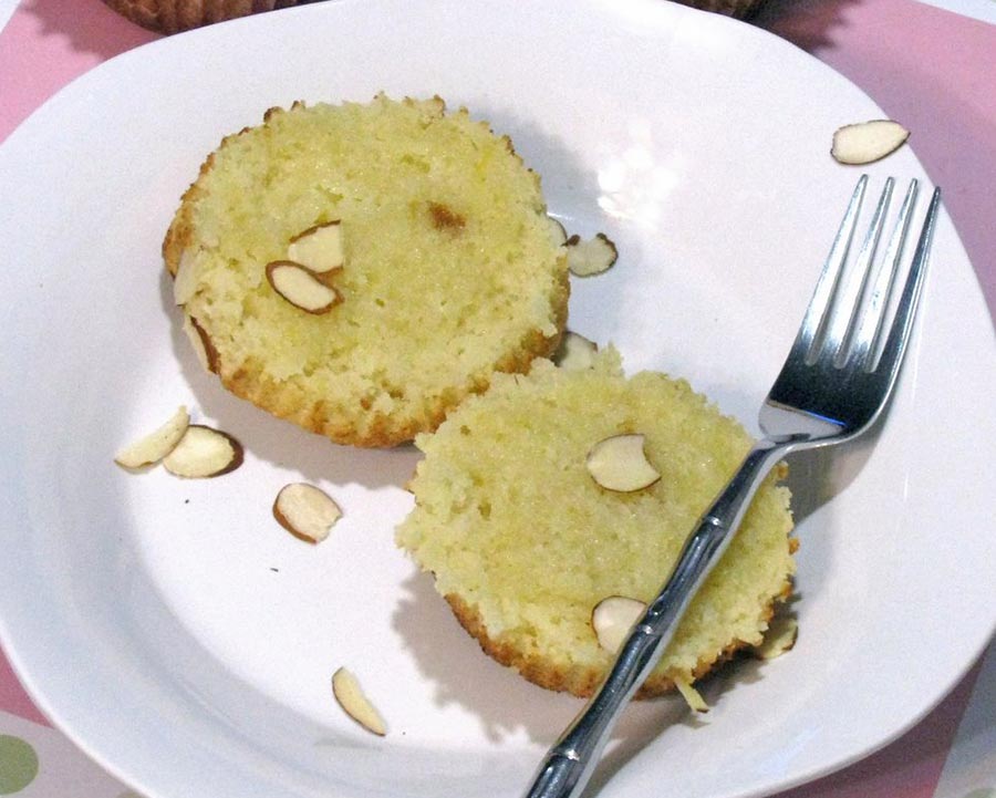 Lemon Ricotta Upclose muffins