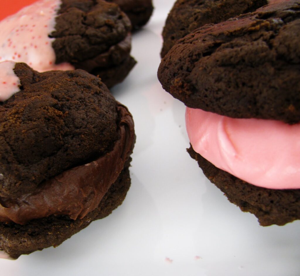 whoopie pies side by side with different frosting