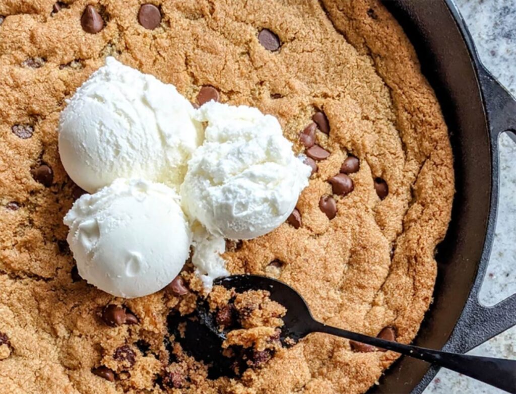 the best 12 chocolate chip cookies