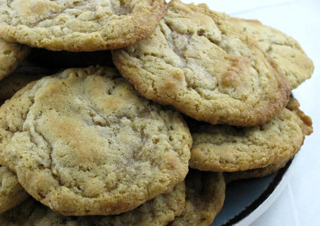 The Best Butter Oatmeal Cookies That Will Ever Touch Your Lips