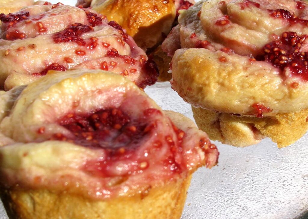 Raspberry Honey Buns Recipe Photo