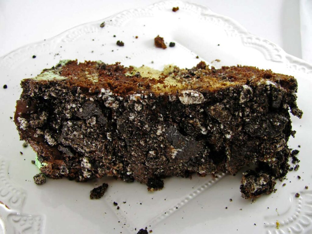Cake Covered in Oreos