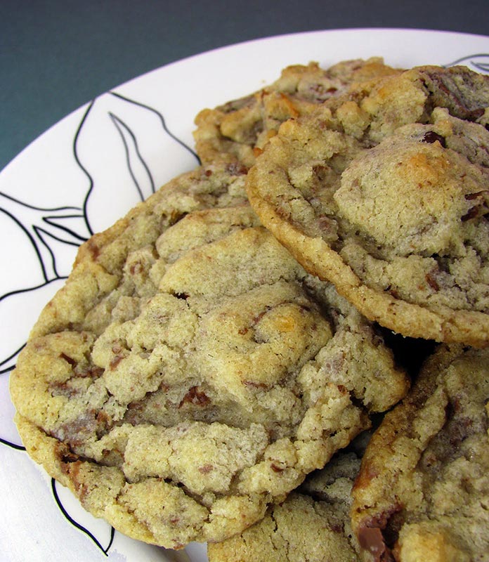 coconut and pecan cookies